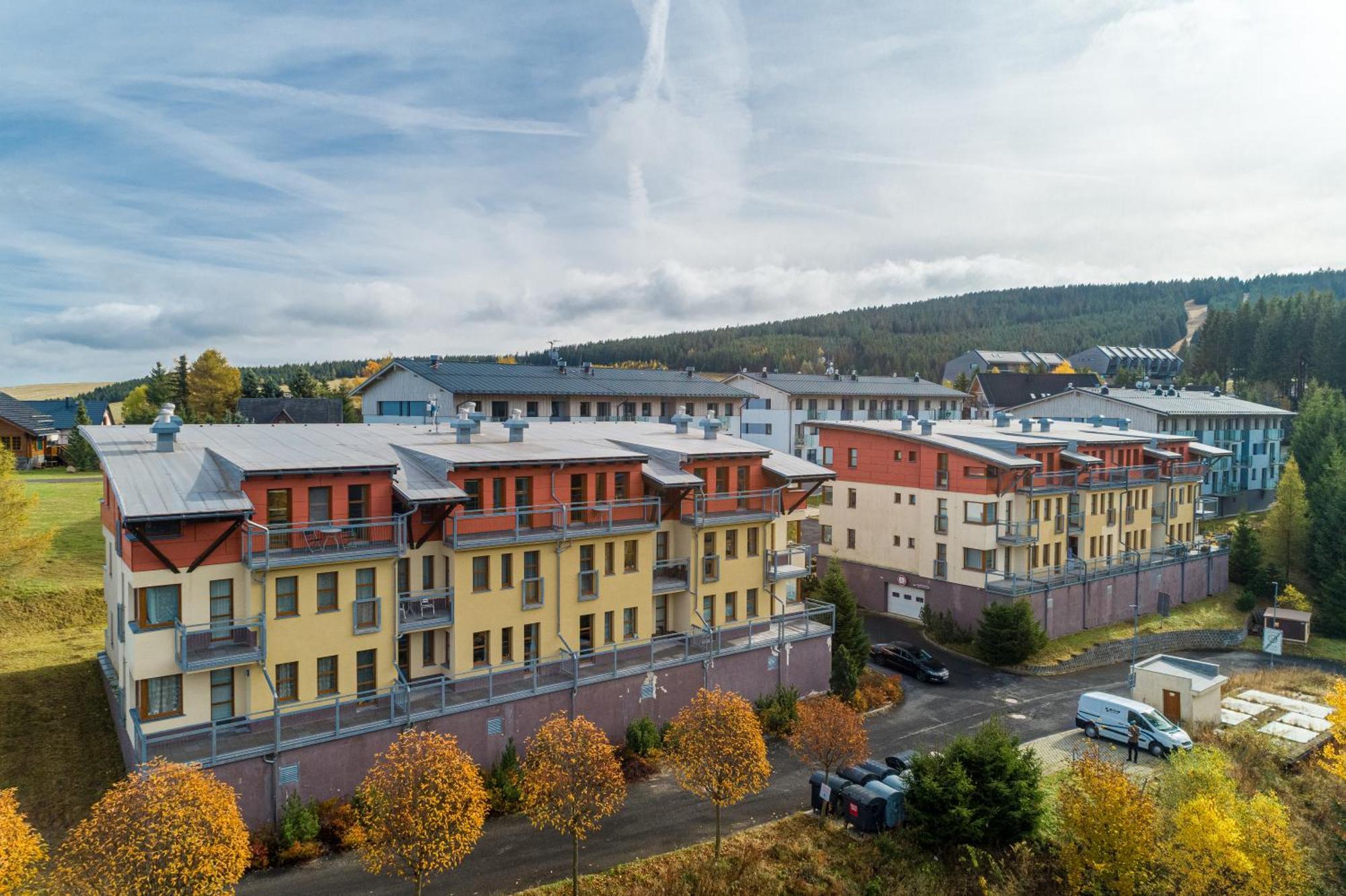 K2 Aparthotel Klinovec Views - Mezonet Apt Loučná pod Klínovcem エクステリア 写真